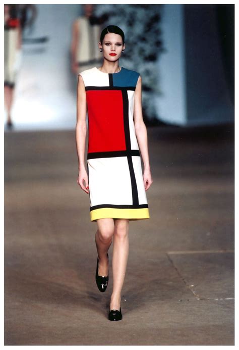 yves saint laurent e mondrian|mondrian dress 1960s.